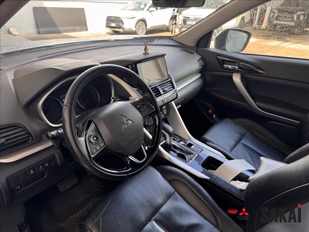 Mitsubishi-ECLIPSE CROSS-1.5 MIVEC TURBO GASOLINA HPE CVT