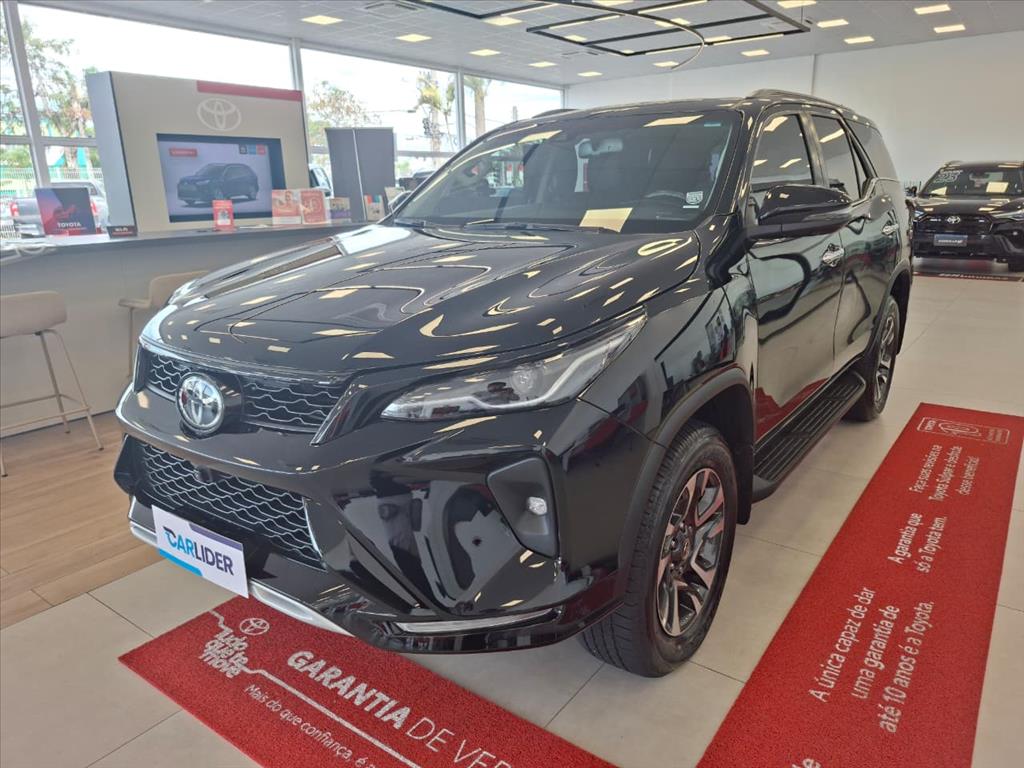 HILUX SW4 2.8 D-4D TURBO DIESEL SRX PLATINUM 4X4 AUTOMÁTICO