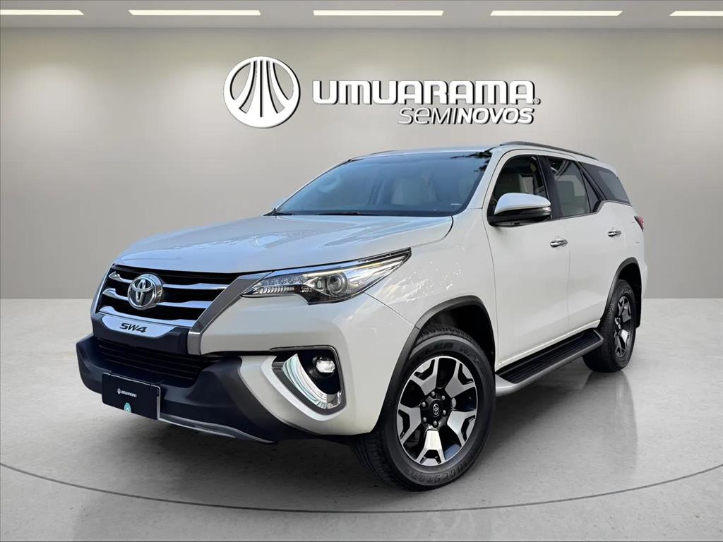 HILUX SW4 2.8 SRX DIAMOND 4X4 7 LUGARES 16V TURBO INTERCOOLER DIESEL 4P AUTOMÁTICO1