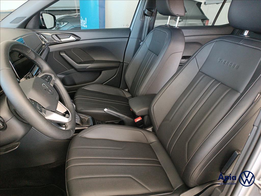 T-CROSS 1.4 250 TSI TOTAL FLEX HIGHLINE AUTOMÁTICO9