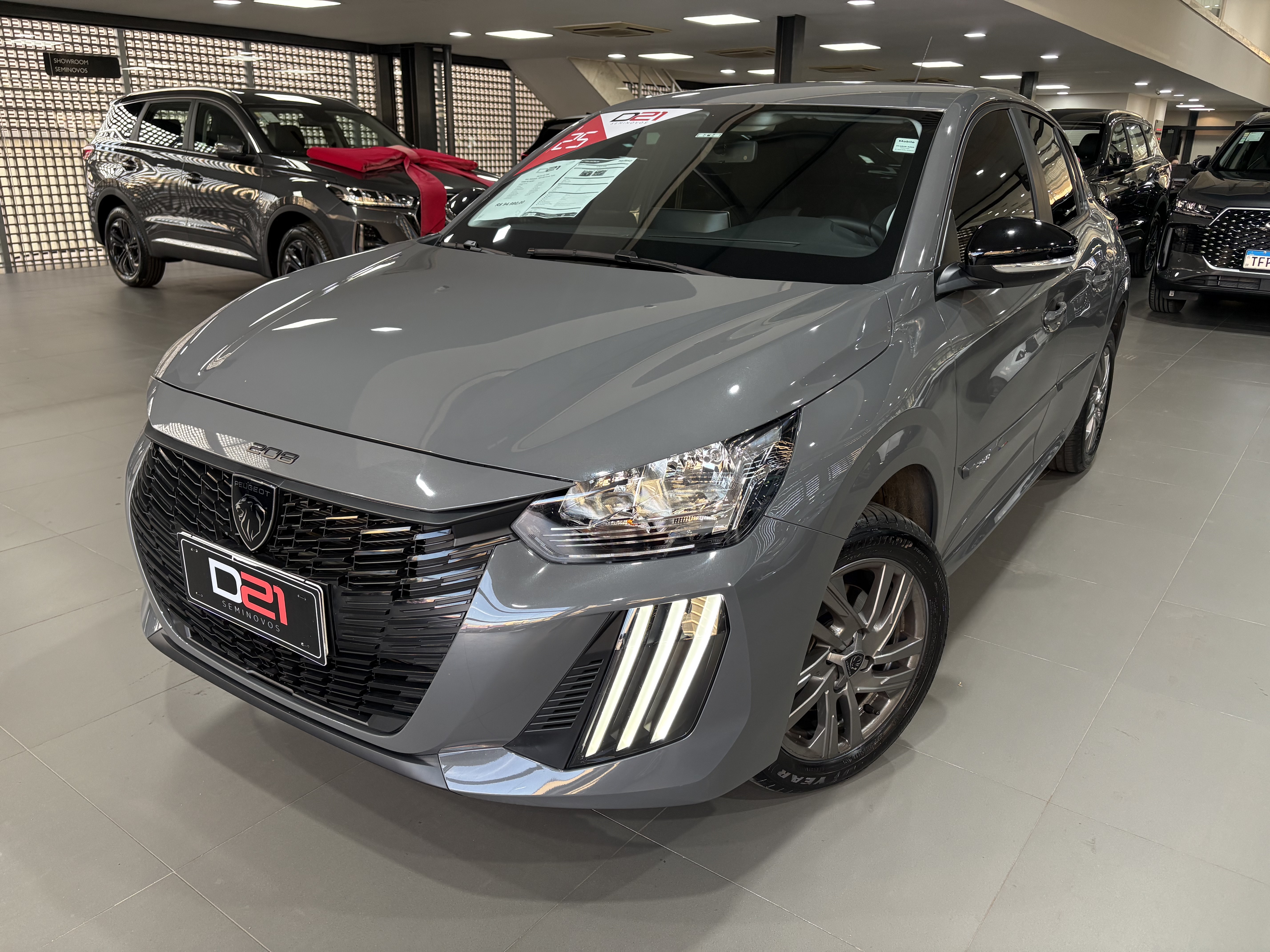 Peugeot-2008-1.0 TURBO 200 FLEX ALLURE CVT