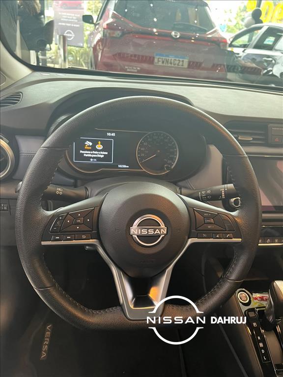 VERSA 1.6 16V FLEX EXCLUSIVE XTRONIC3