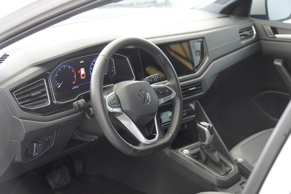 NIVUS 1.0 200 TSI TOTAL FLEX HIGHLINE AUTOMÁTICO13