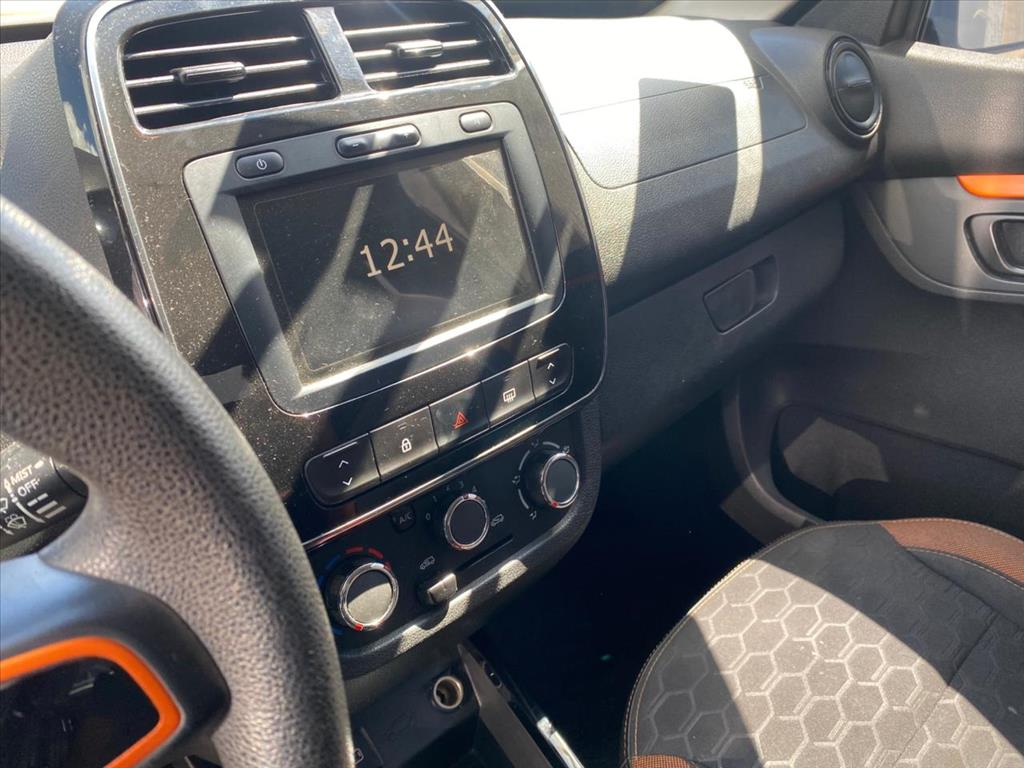 KWID 1.0 12V SCE FLEX OUTSIDER MANUAL12