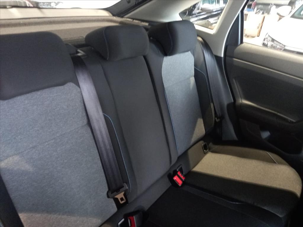 NIVUS 1.0 200 TSI TOTAL FLEX SENSE AUTOMÁTICO8