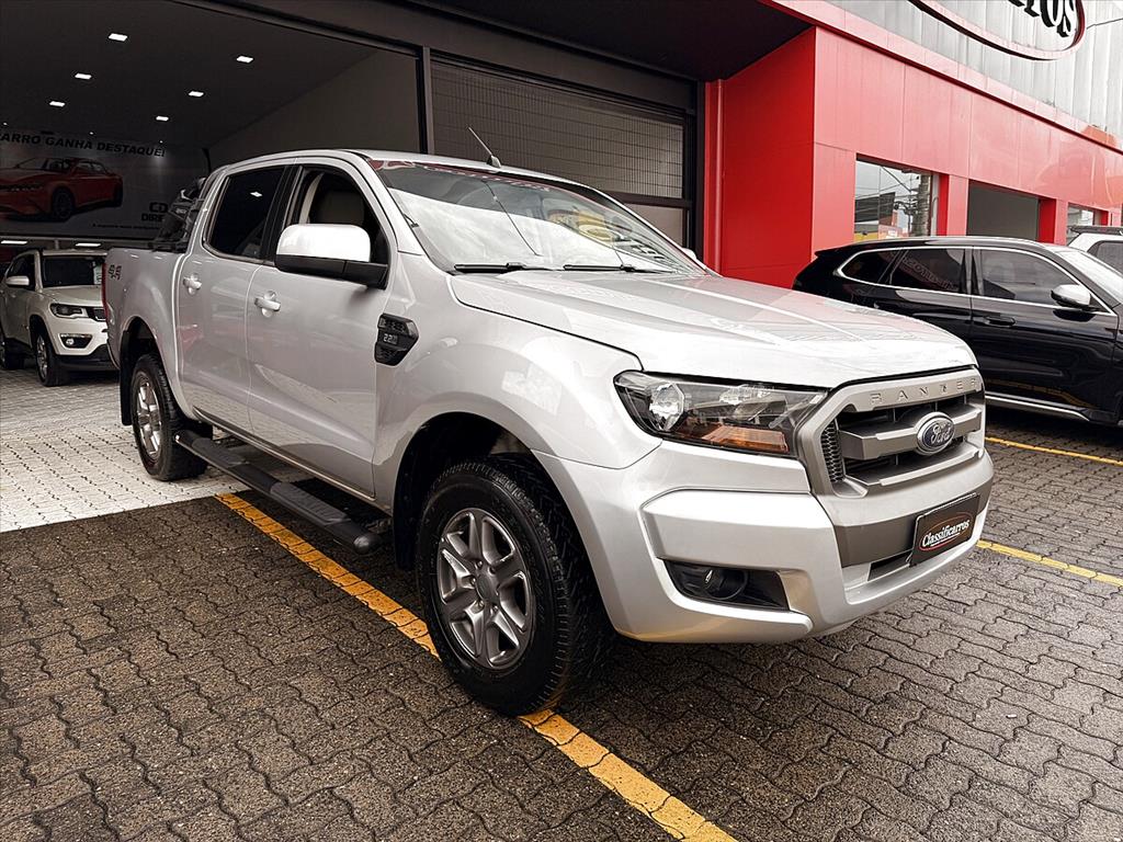 FORD RANGER 2.2 XLS 4X4 CD 16V DIESEL 4P AUTOMÁTICO