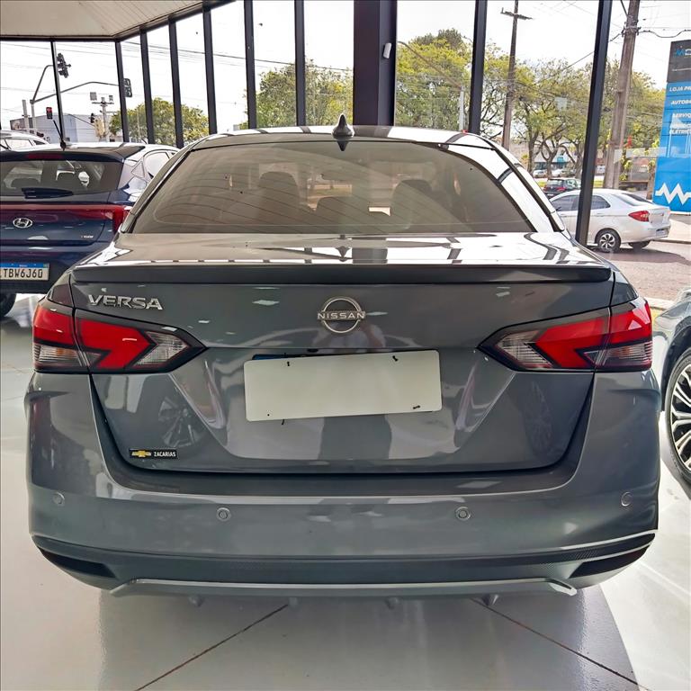 VERSA 1.6 16V FLEX EXCLUSIVE XTRONIC3