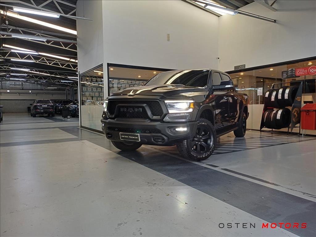 RAM-1500-5.7 V8 GASOLINA REBEL CD 4X4 AUTOMÁTICO