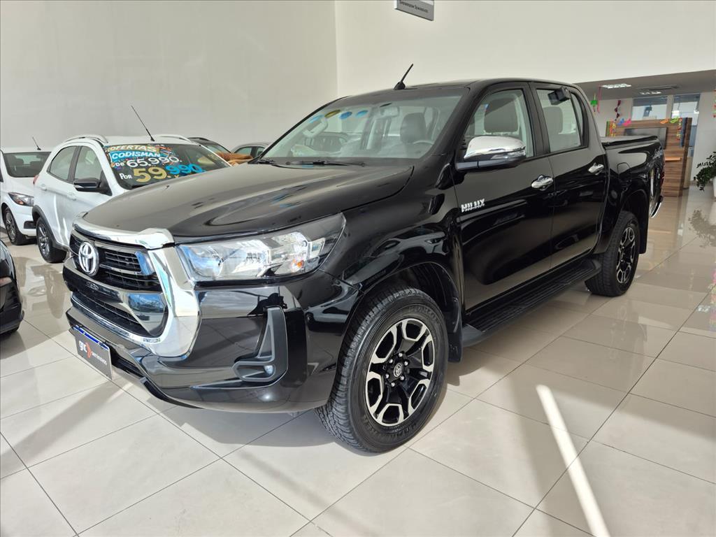 TOYOTA HILUX 2.8 D-4D TURBO DIESEL CD SRV 4X4 AUTOMÁTICO