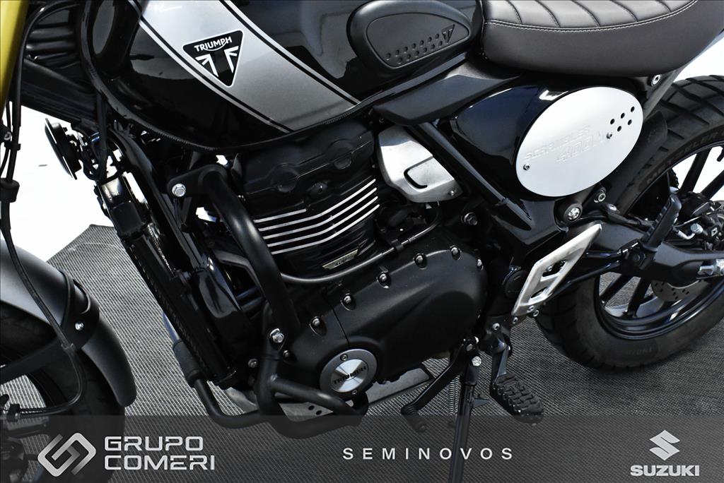 SCRAMBLER 400 X11
