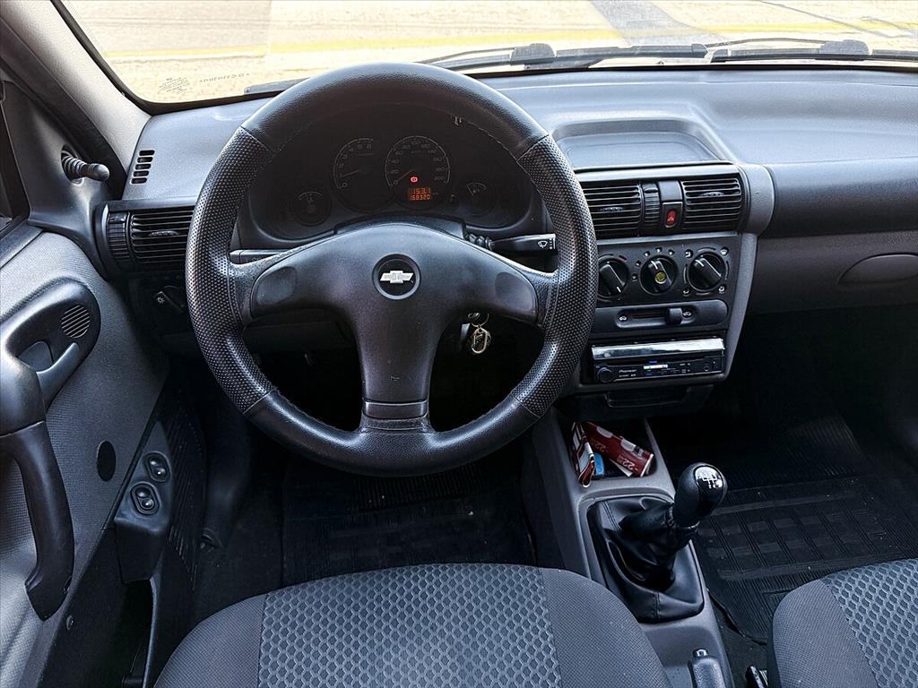Chevrolet Classic - 1.0 MPFI LS 8V FLEX 4P MANUAL