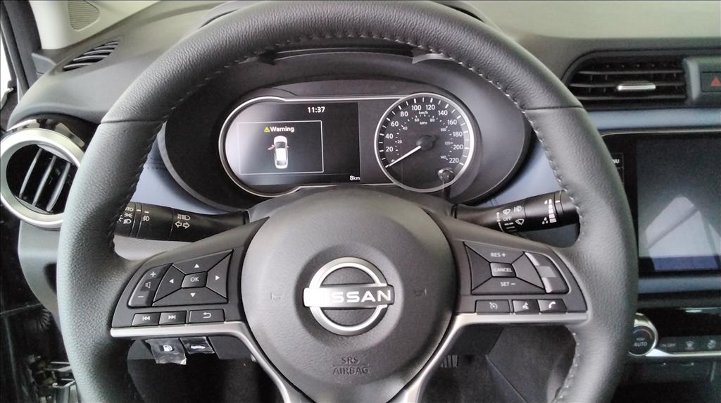 VERSA 1.6 16V FLEX EXCLUSIVE XTRONIC8