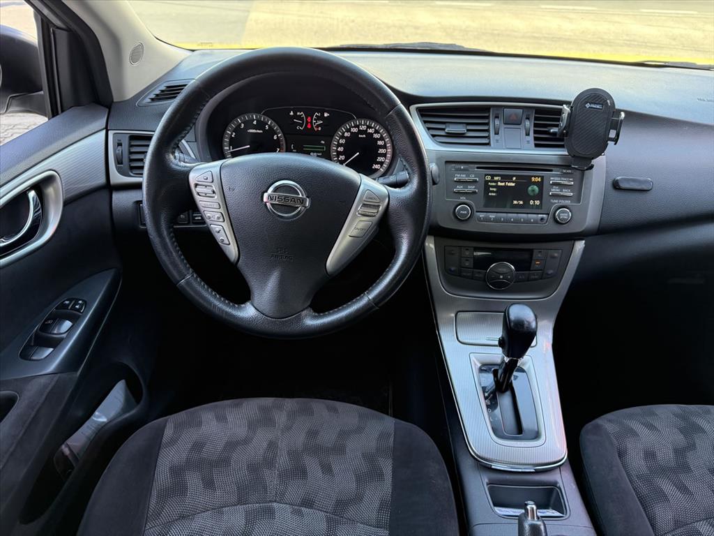 Nissan Sentra - 2.0 SV 16V FLEX 4P AUTOMÁTICO