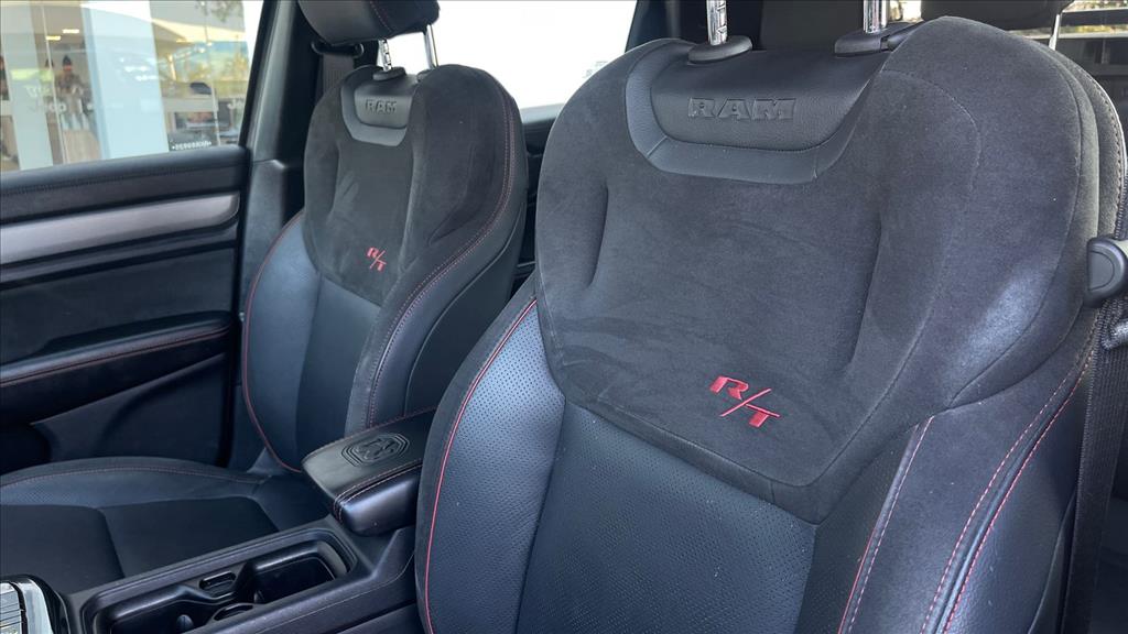 RAMPAGE 2.0 HURRICANE 4 TURBO GASOLINA R/T 4X4 AUTOMÁTICO12