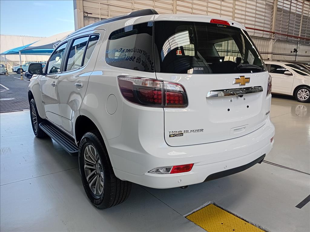 TRAILBLAZER 2.8 16V TURBO DIESEL HIGH COUNTRY 7L 4X4 AUTOMÁTICO