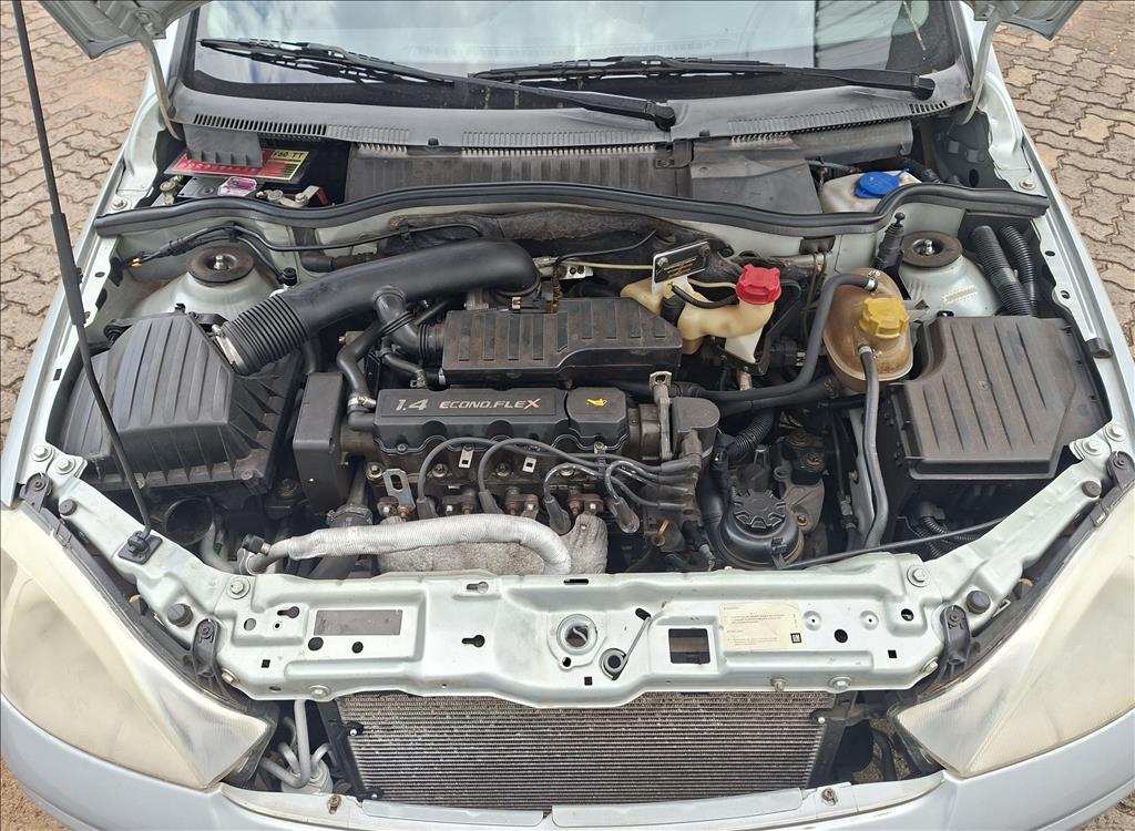 CORSA 1.4 MPFI PREMIUM SEDAN 8V FLEX 4P MANUAL