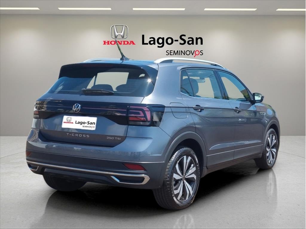T-CROSS 1.4 250 TSI TOTAL FLEX HIGHLINE AUTOMÁTICO2