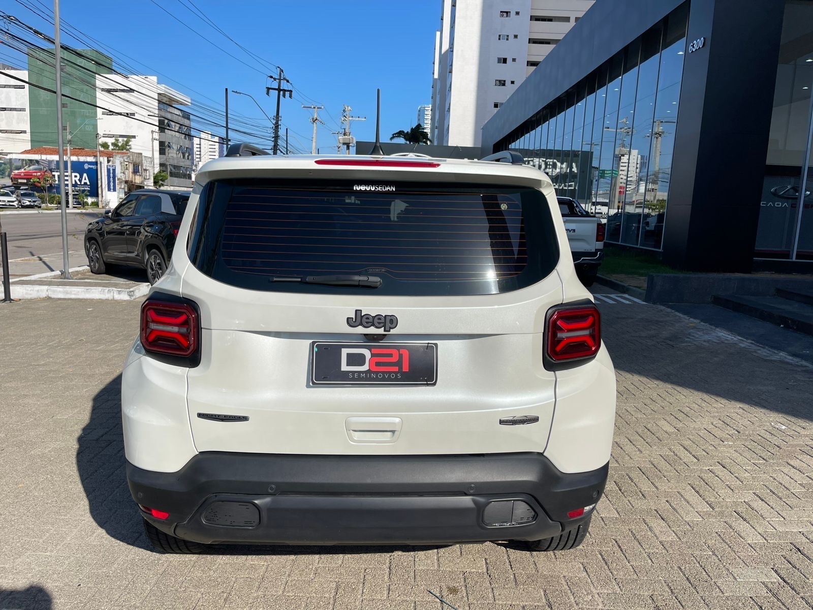 Jeep-RENEGADE-1.3 T270 TURBO FLEX LONGITUDE AT6
