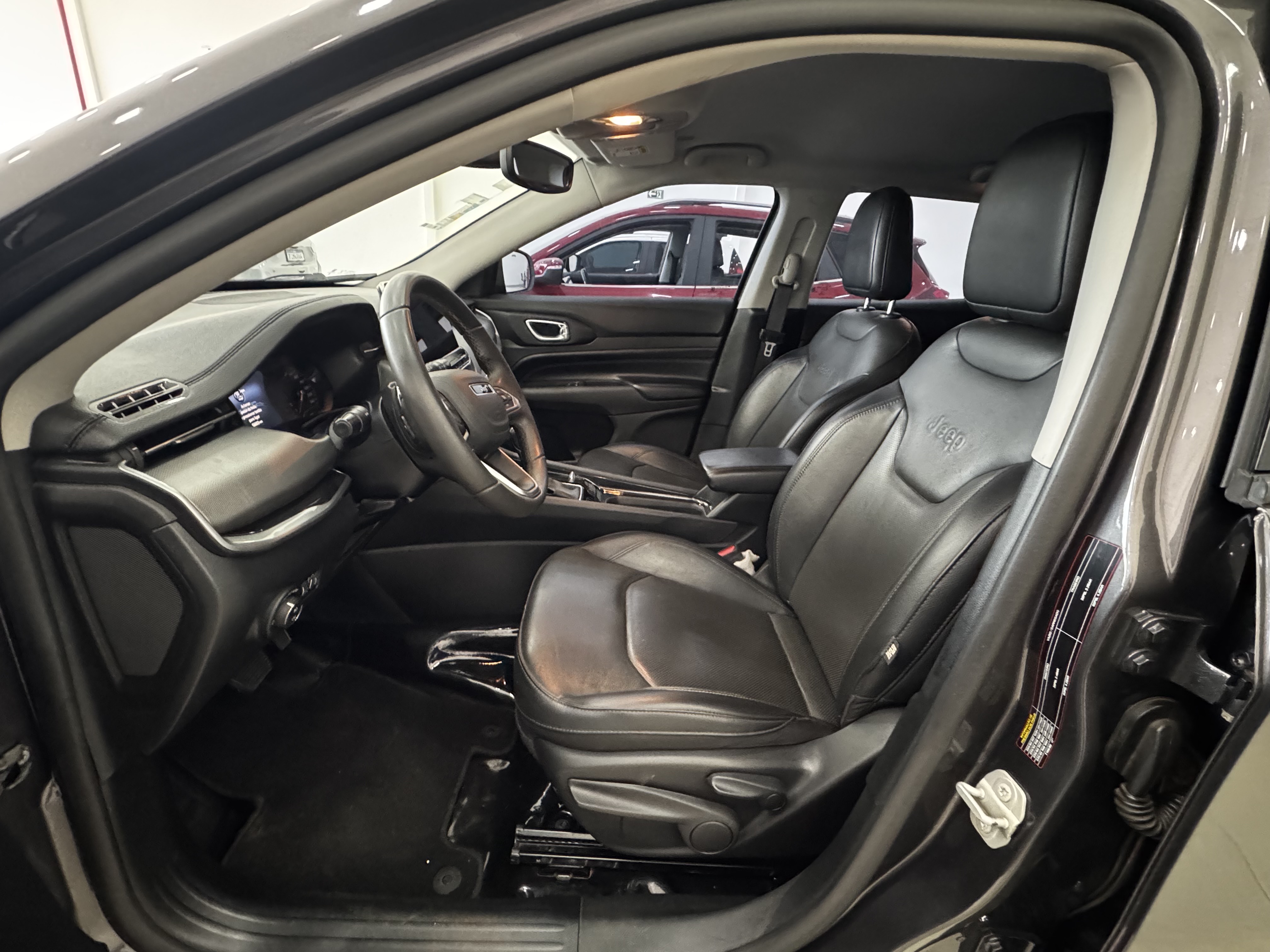 COMPASS 2.0 TD350 TURBO DIESEL LONGITUDE AT96