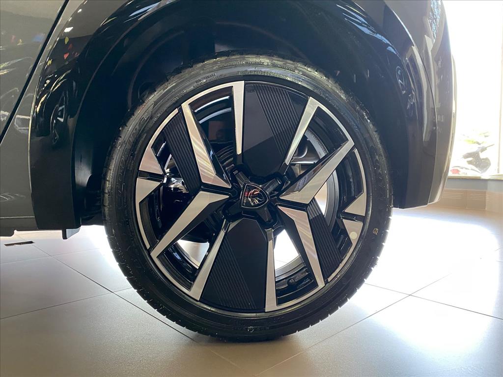 208 1.0 TURBO 200 FLEX GT CVT 208 1.0 TURBO 200 FLEX GT CVT