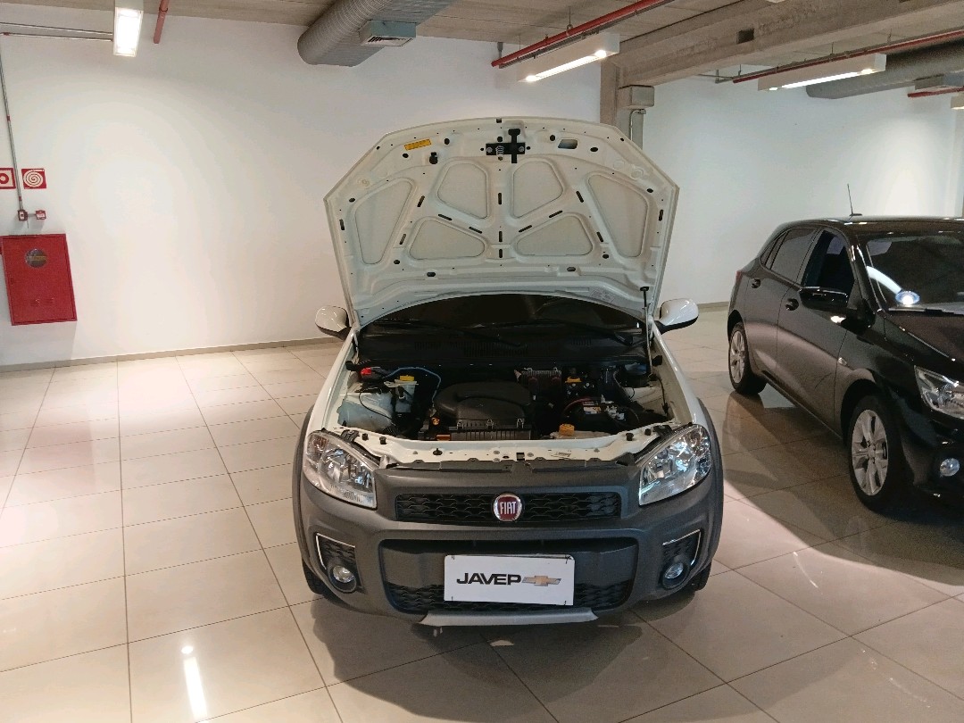 Fiat-STRADA-1.4 MPI FREEDOM CD 8V FLEX 3P MANUAL