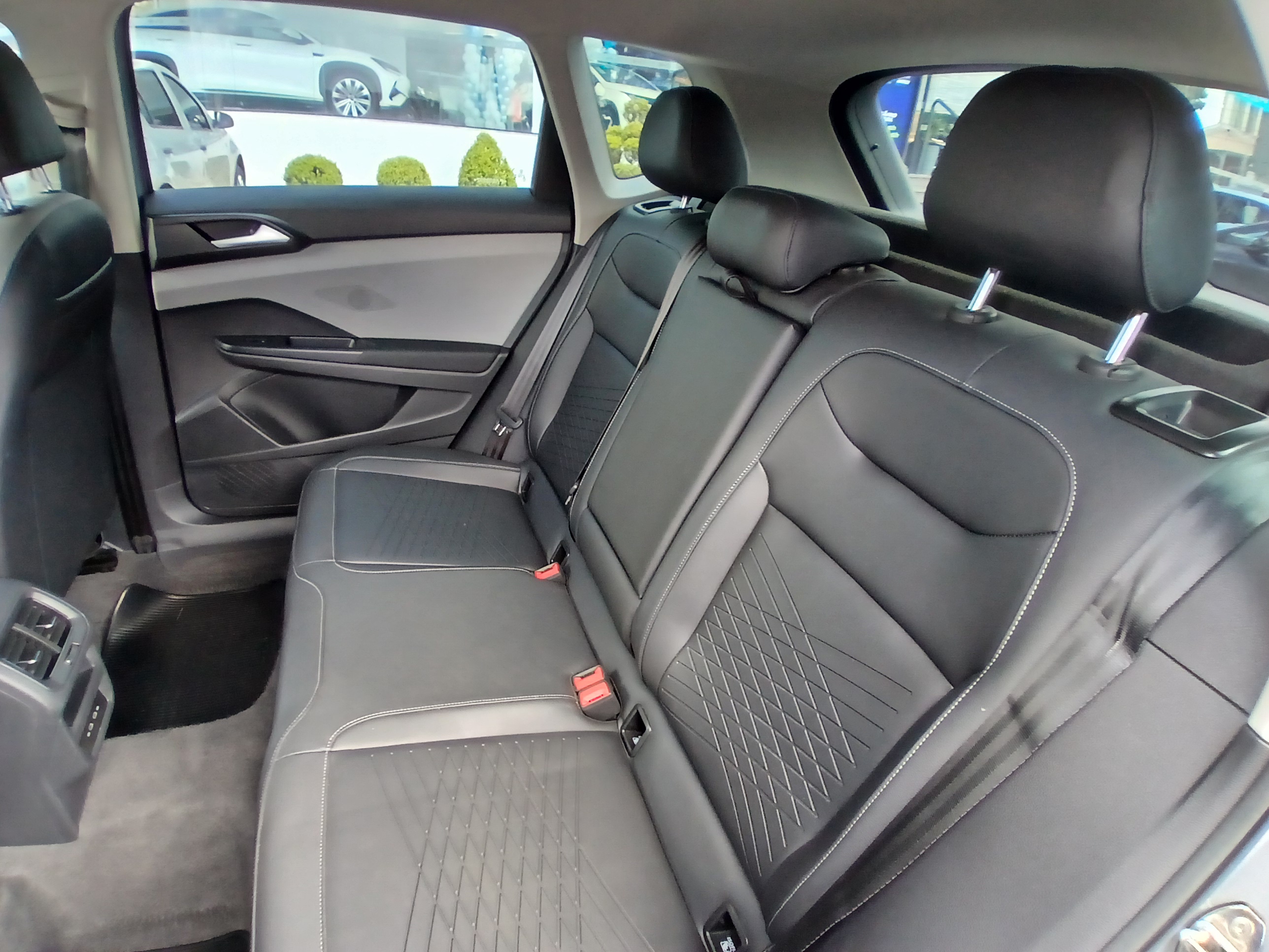 TAOS 1.4 250 TSI TOTAL FLEX COMFORTLINE AUTOMÁTICO6