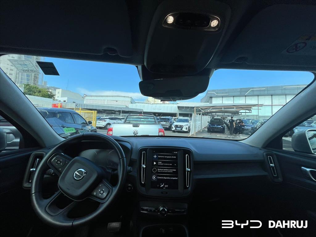 XC40 2.0 T5 GASOLINA MOMENTUM AWD GEARTRONIC7