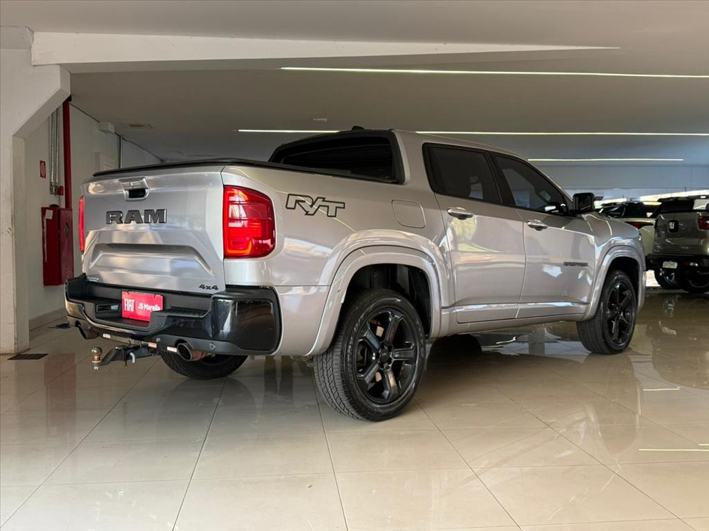 RAMPAGE 2.0 HURRICANE 4 TURBO GASOLINA R/T 4X4 AUTOMÁTICO3