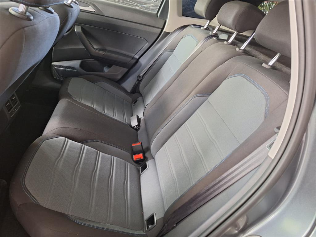 NIVUS 1.0 200 TSI TOTAL FLEX COMFORTLINE AUTOMÁTICO9