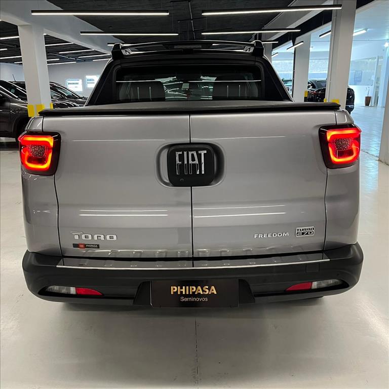 TORO 1.3 TURBO 270 FLEX FREEDOM AT64