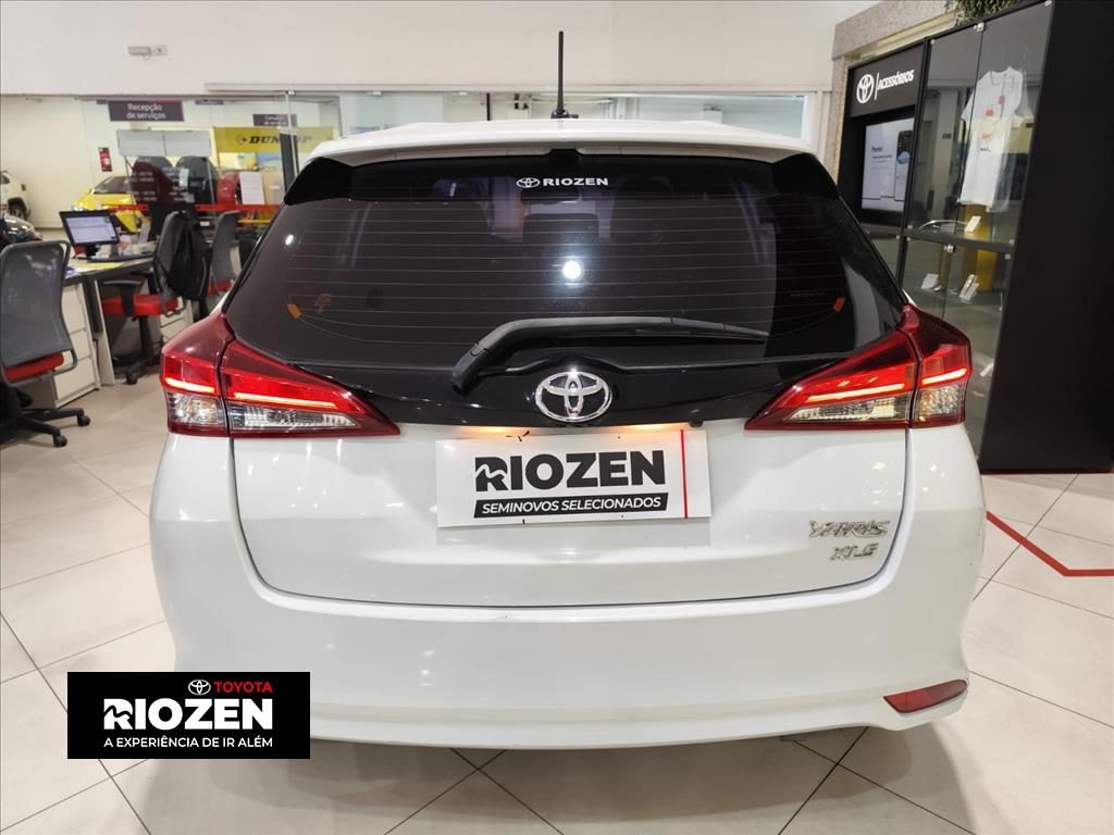 YARIS 1.5 16V FLEX XLS CONNECT MULTIDRIVE11