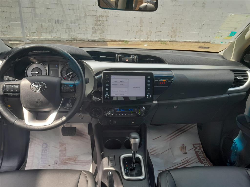HILUX 2.8 D-4D TURBO DIESEL CD SR 4X4 AUTOMÁTICO8