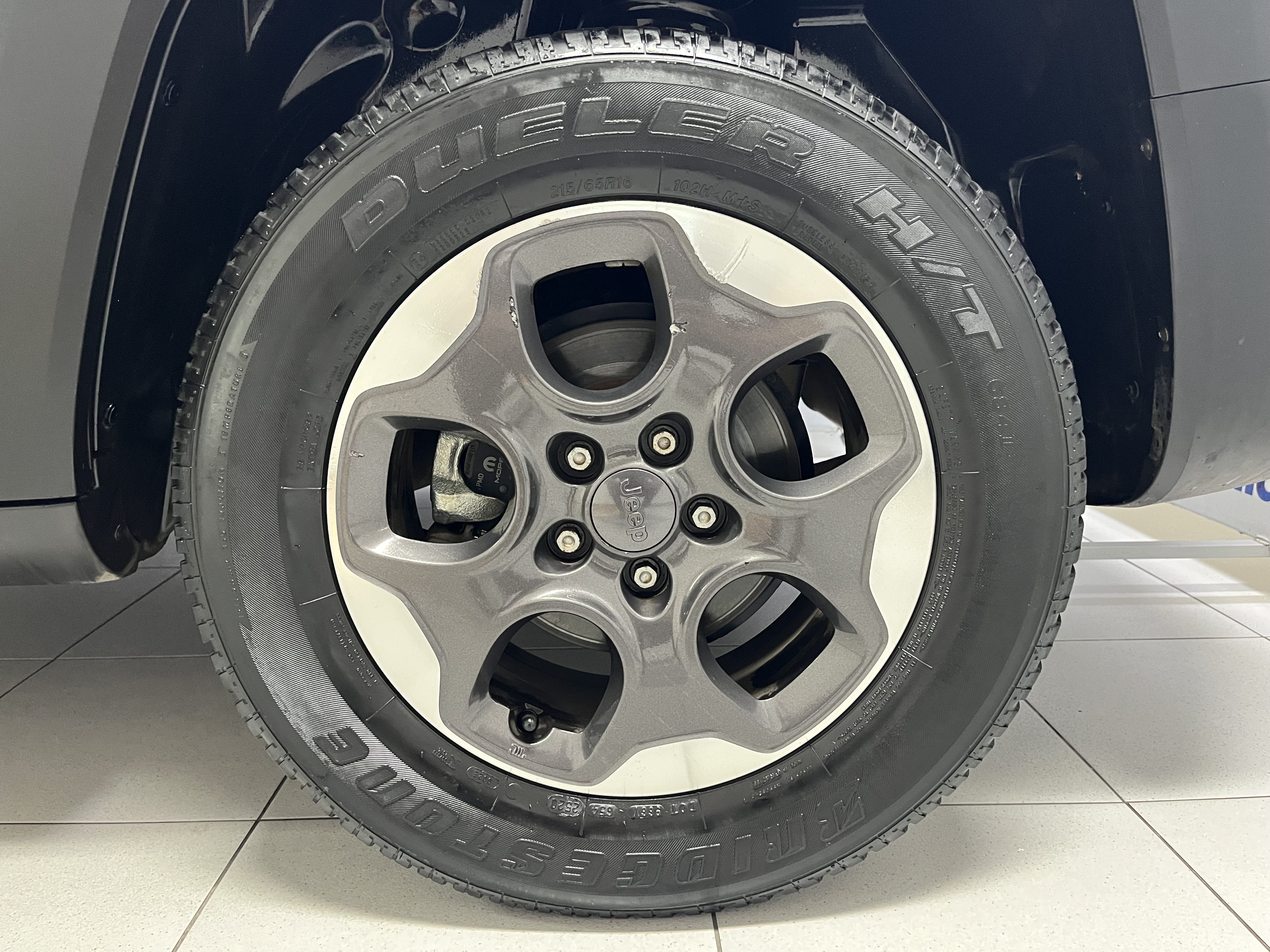 RENEGADE 1.8 16V FLEX 4P AUTOMÁTICO11