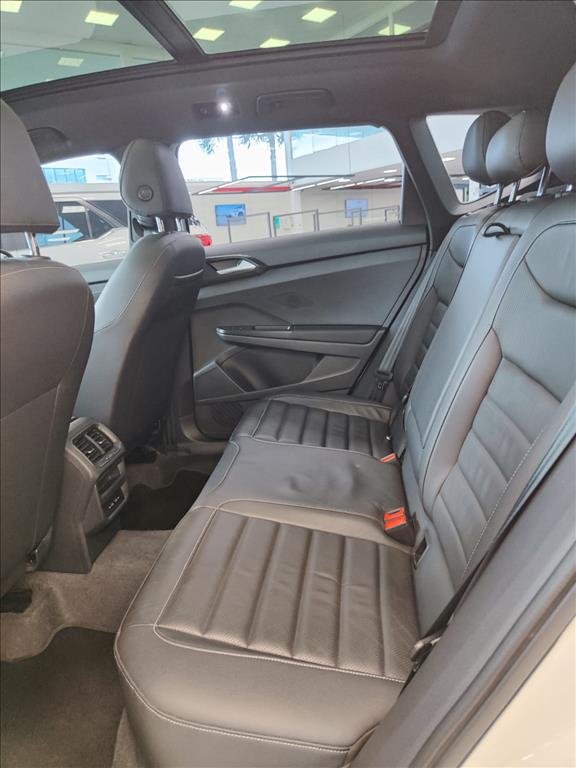 TAOS 1.4 250 TSI TOTAL FLEX HIGHLINE AUTOMÁTICO10