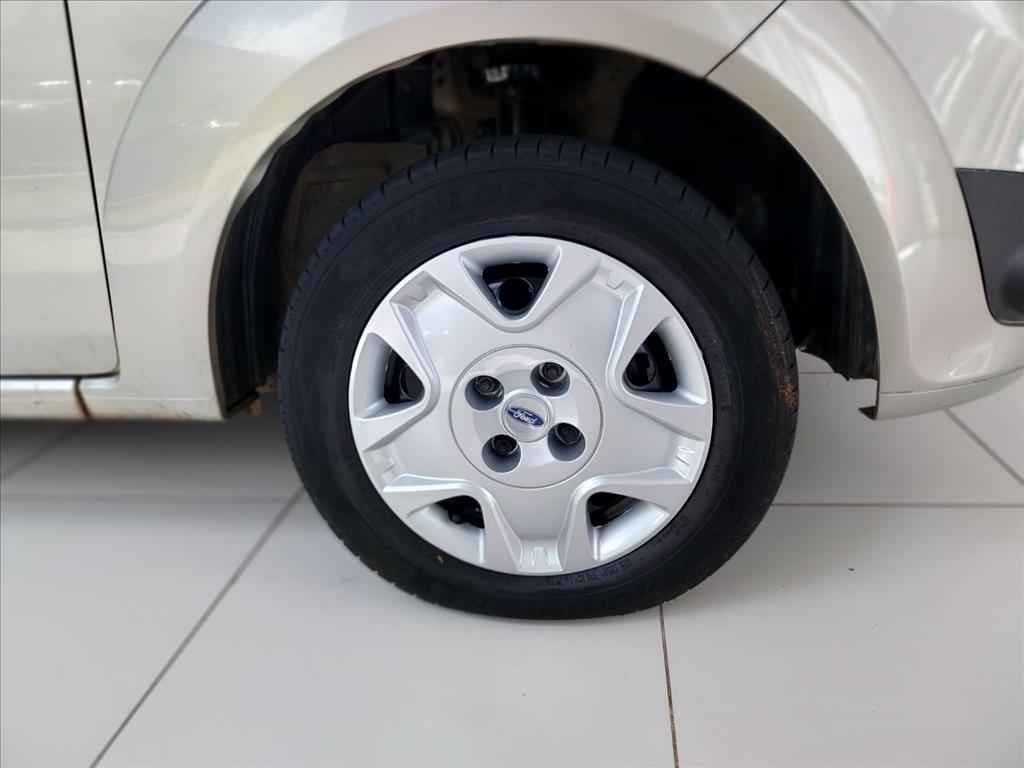 FIESTA 1.6 MPI SEDAN 8V FLEX 4P MANUAL7