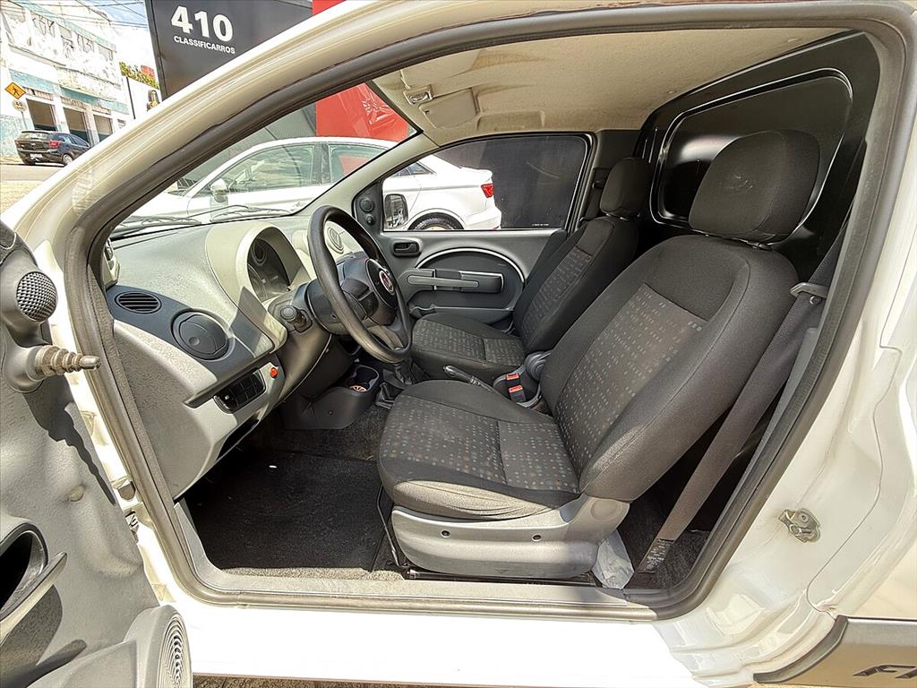 Fiat Fiorino - 1.4 MPI FURGÃO ENDURANCE 8V FLEX 2P MANUAL