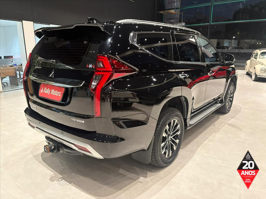 Mitsubishi-PAJERO SPORT-2.4 16V MIVEC TURBO DIESEL HPE AWD AUTOMÁTICO