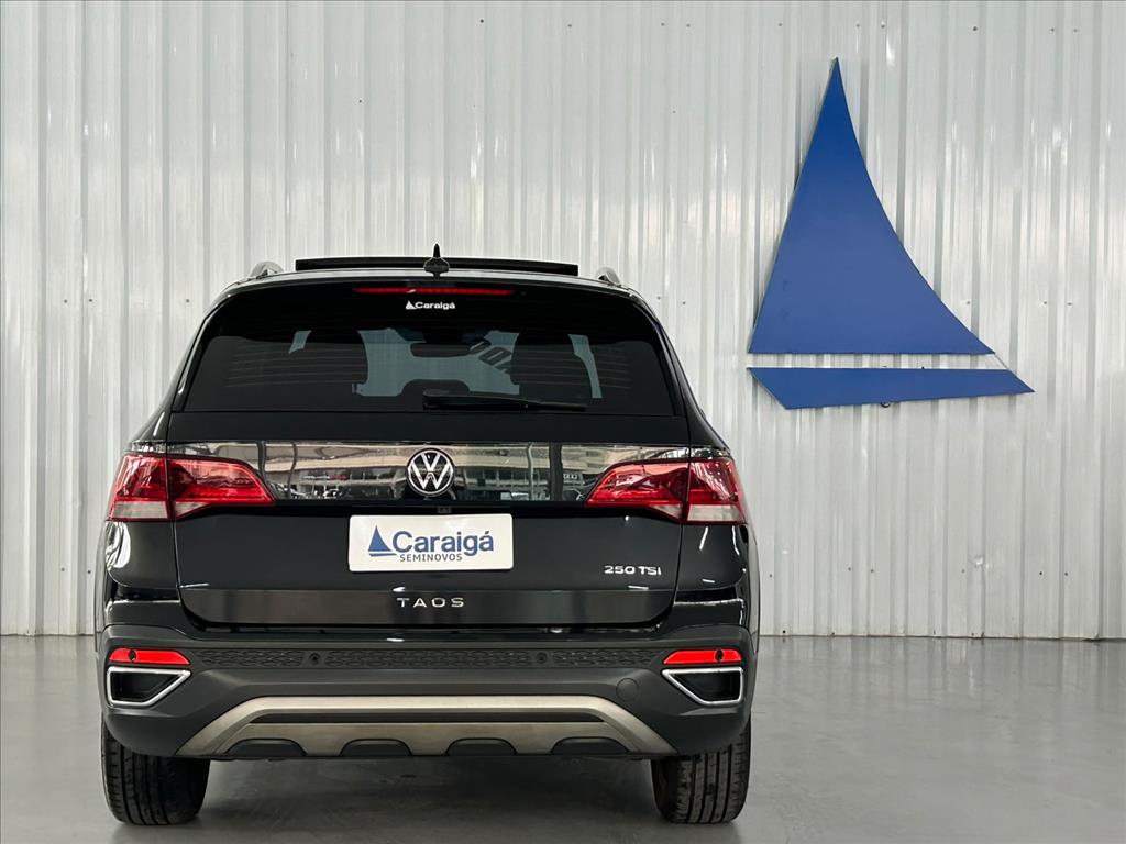 TAOS 1.4 250 TSI TOTAL FLEX HIGHLINE AUTOMÁTICO2