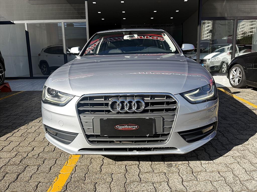 Audi A4 - 1.8 TFSI AMBIENTE GASOLINA 4P MULTITRONIC