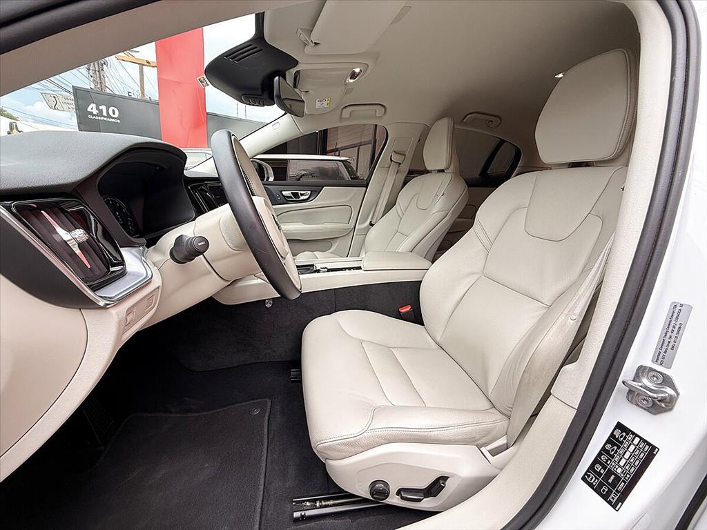 Volvo S60 - 2.0 T4 MOMENTUM GASOLINA 4P AUTOMÁTICO