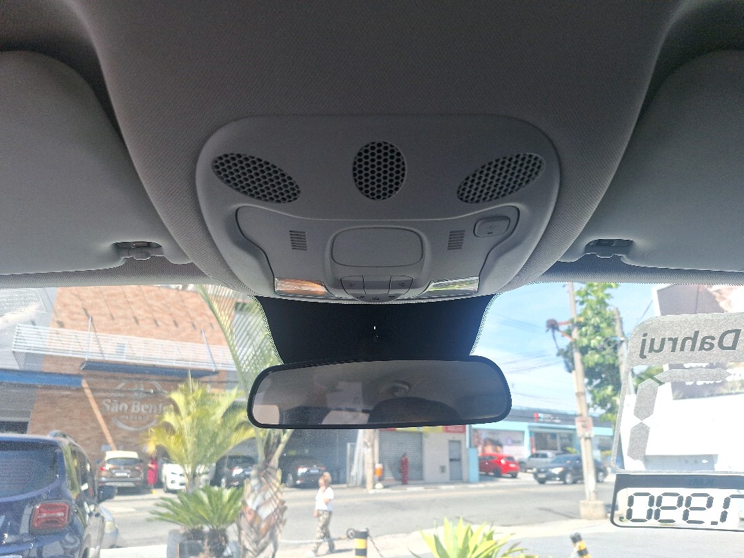 RENEGADE 1.8 16V FLEX SPORT 4P AUTOMÁTICO10