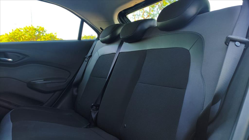 GM - Chevrolet-ONIX-1.4 MPFI ACTIV 8V FLEX 4P AUTOMÁTICO