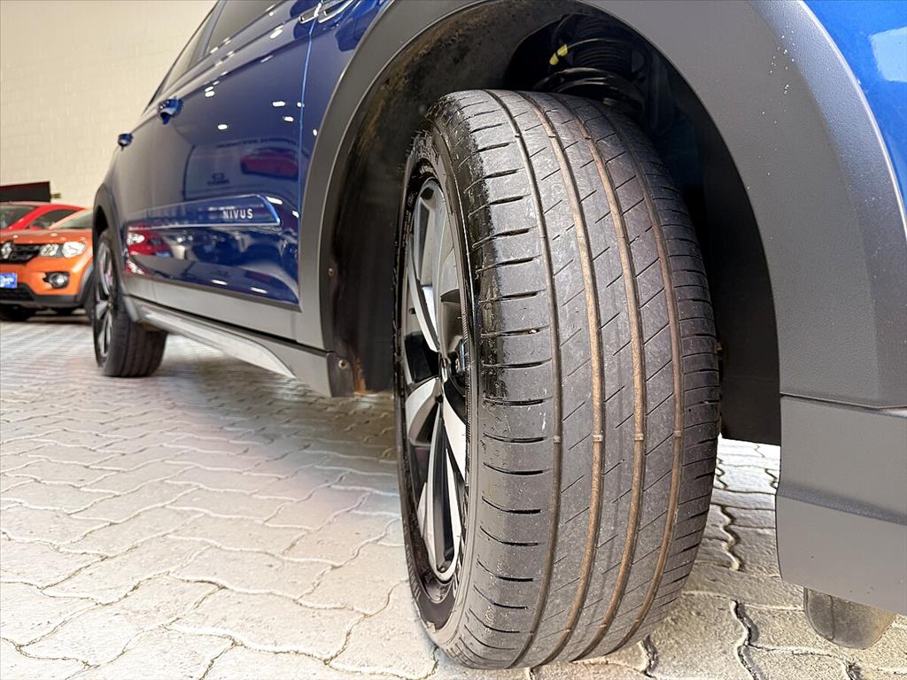 Volkswagen Nivus - 1.0 200 TSI TOTAL FLEX HIGHLINE AUTOMÁTICO