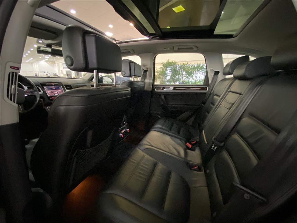 TOUAREG 4.2 FSI V8 32V GASOLINA 4P TIPTRONIC