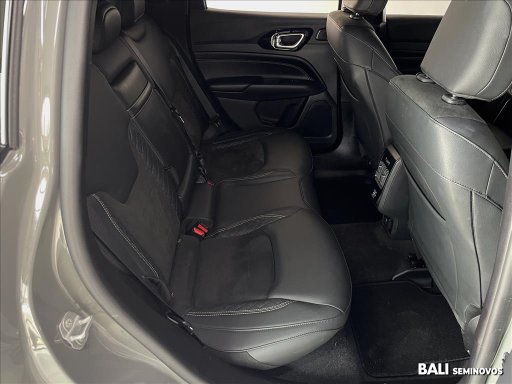 COMPASS 2.0 HURRICANE 4 TURBO GASOLINA BLACKHAWK AT916