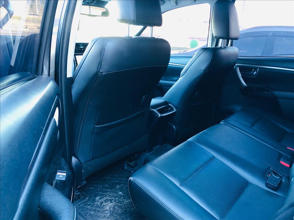 HILUX SW4 2.8 D-4D TURBO DIESEL SRX 4X4 AUTOMÁTICO9