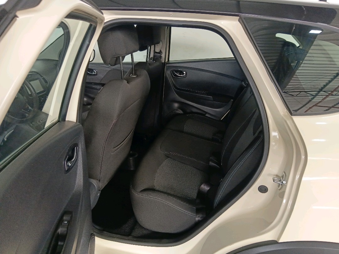 Renault-CAPTUR-1.6 16V SCE FLEX LIFE X-TRONIC