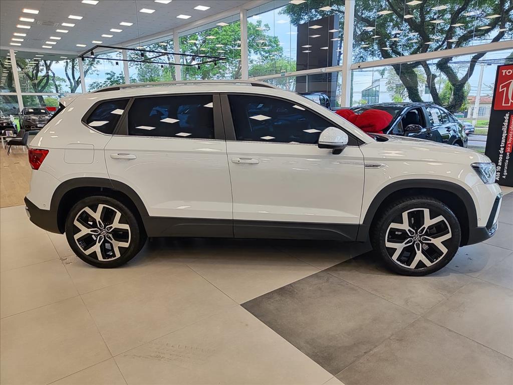 TAOS 1.4 250 TSI TOTAL FLEX HIGHLINE AUTOMÁTICO7