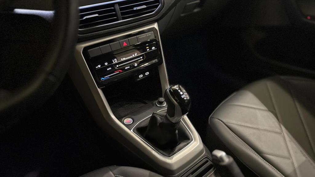 T-CROSS 1.0 200 TSI TOTAL FLEX COMFORTLINE AUTOMÁTICO5
