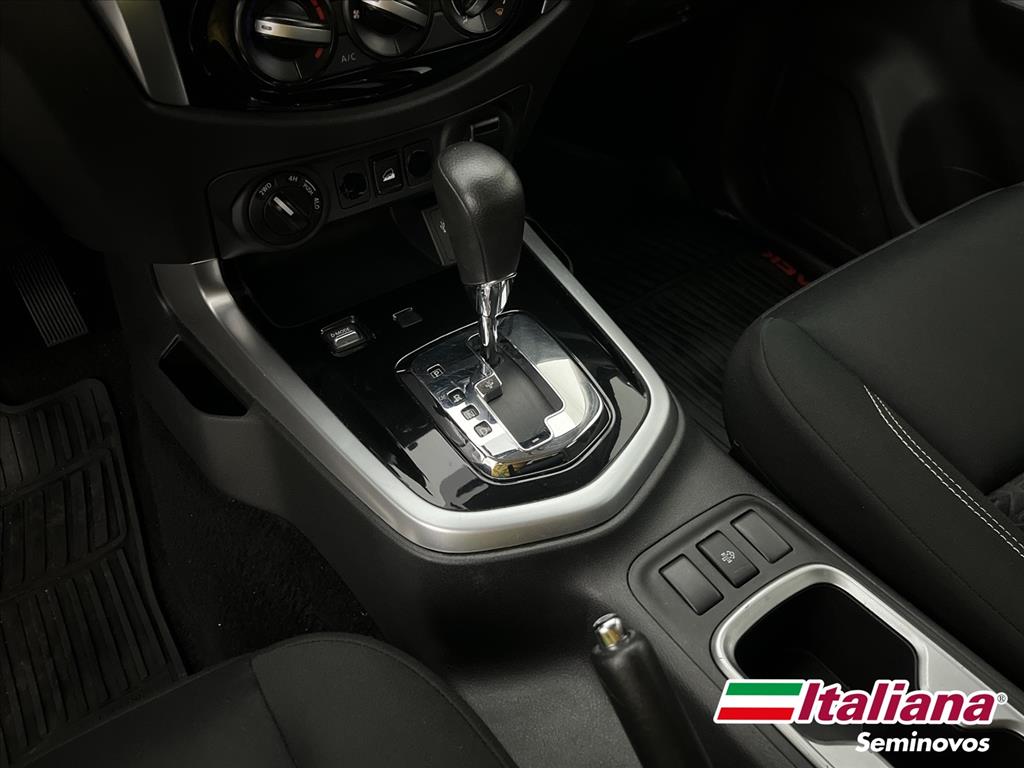 FRONTIER 2.3 16V TURBO DIESEL ATTACK CD 4X4 AUTOMÁTICO11